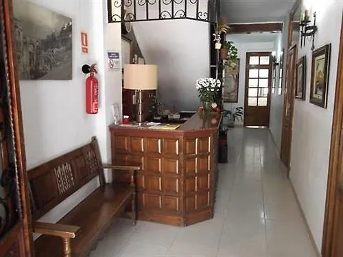 Hostal Dona Carmen Ronda Guest house