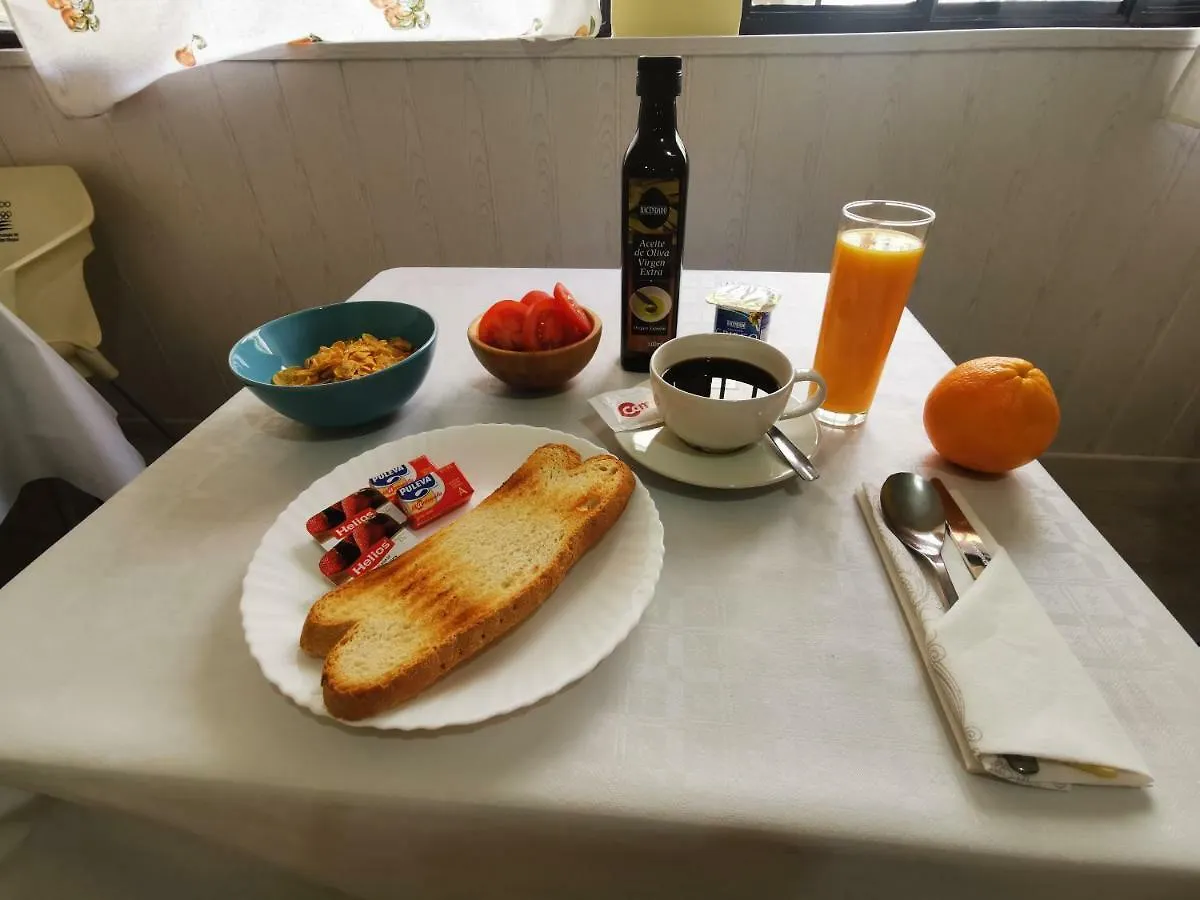 Hostal Dona Carmen Ronda Guest house